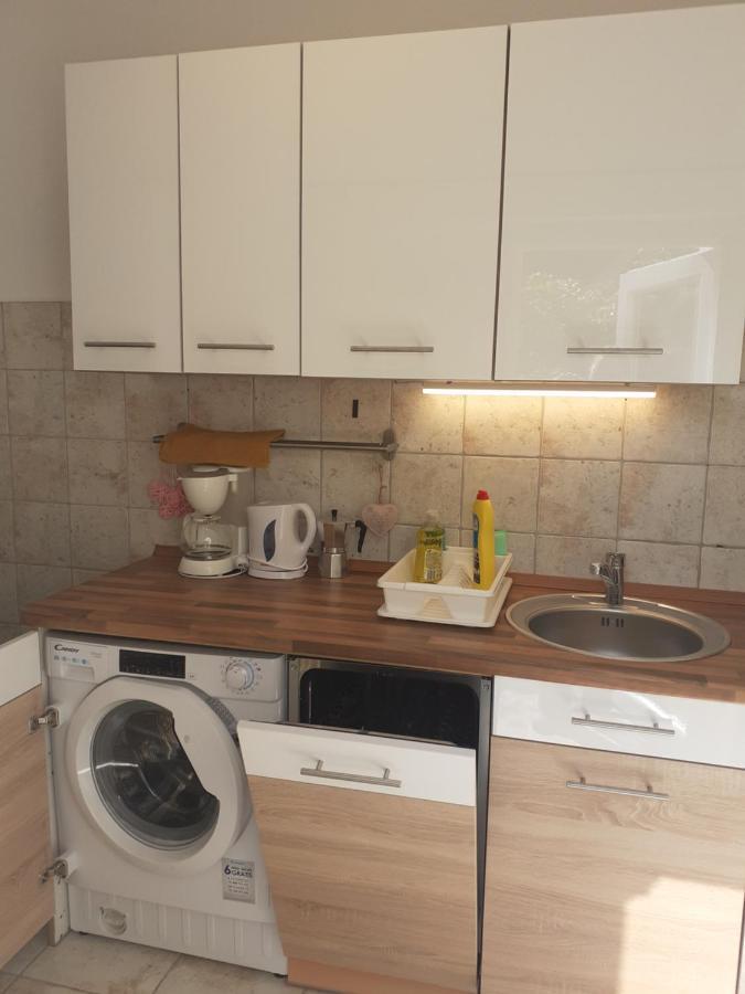 Rose Apartman Balatonlelle Exteriér fotografie